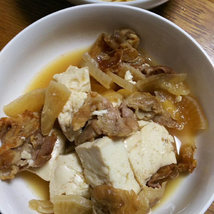豚バラと大根の肉豆腐